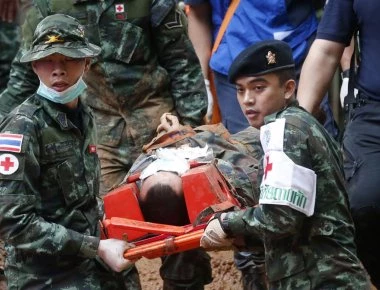 Ταϊλάνδη: Τέσσερα τα παιδιά που έχουν διασωθεί από το σπήλαιο - Παγκόσμια αγωνία (upd)